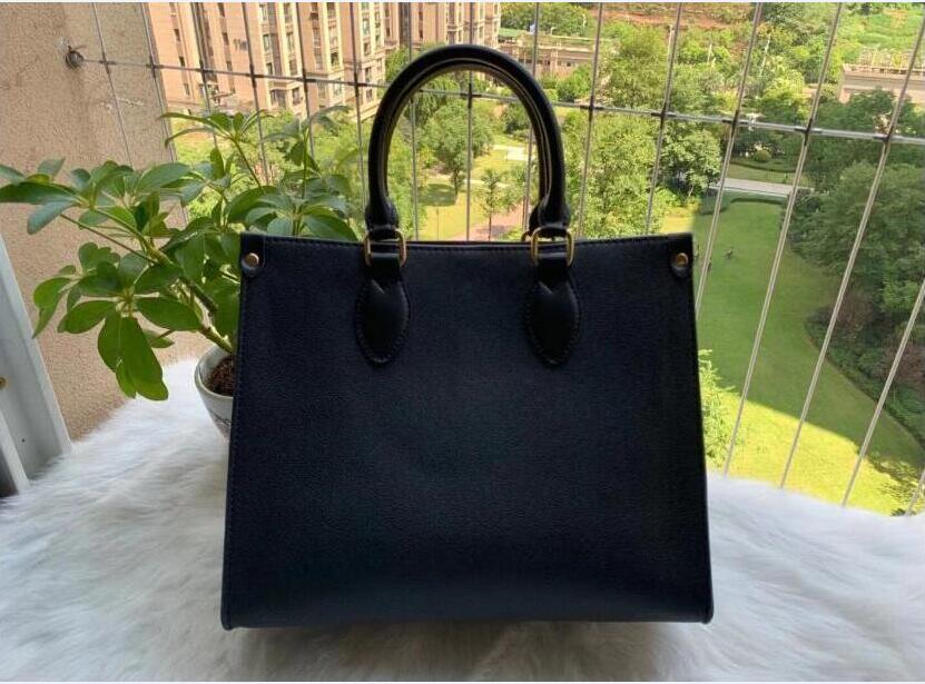 WOMEN HANDBAGS luxurys designers bags Embossing Monograms leather Handbags messenger crossbody shoulder bag Totes Wallet backpack fr, Black
WOMEN HANDBAGS luxurys designers bags Embossing Monograms leather Handbags messenger crossbody shoulder bag Totes Wallet backpack fr, Black