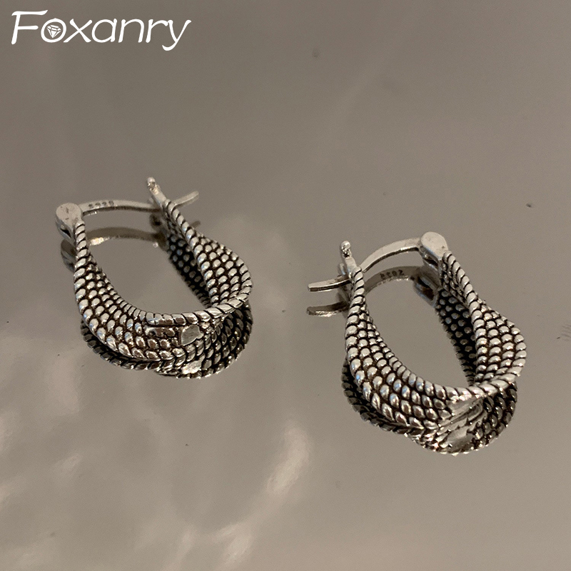 Vintage Punk Earrings for Women New Fashion Creative Twist Winding Geometric Handmade Party Jewelry
Vintage Punk Earrings for Women New Fashion Creative Twist Winding Geometric Handmade Party Jewelry