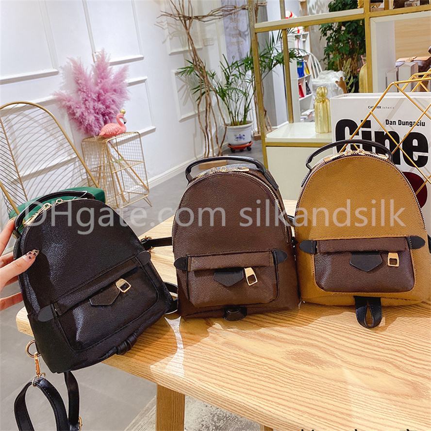 Luxury Designer LVs Mini Backpack European And American Printed Student High Capacity Ladies Travel Bag Multipurpose Handbag Eretro Large Capacity Schoolbag, Multi-color
Luxury Designer LVs Mini Backpack European And American Printed Student High Capacity Ladies Travel Bag Multipurpose Handbag Eretro Large Capacity Schoolbag, Multi-color