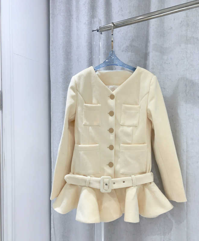 Women Jacket V-neck Pockets Designer Suit Skirt Jackets Button Open Belt Slim Draped Hemline Design Tops Thick Warm Fashionable Womens Clothing 1970, 14
Women Jacket V-neck Pockets Designer Suit Skirt Jackets Button Open Belt Slim Draped Hemline Design Tops Thick Warm Fashionable Womens Clothing 1970, 14
