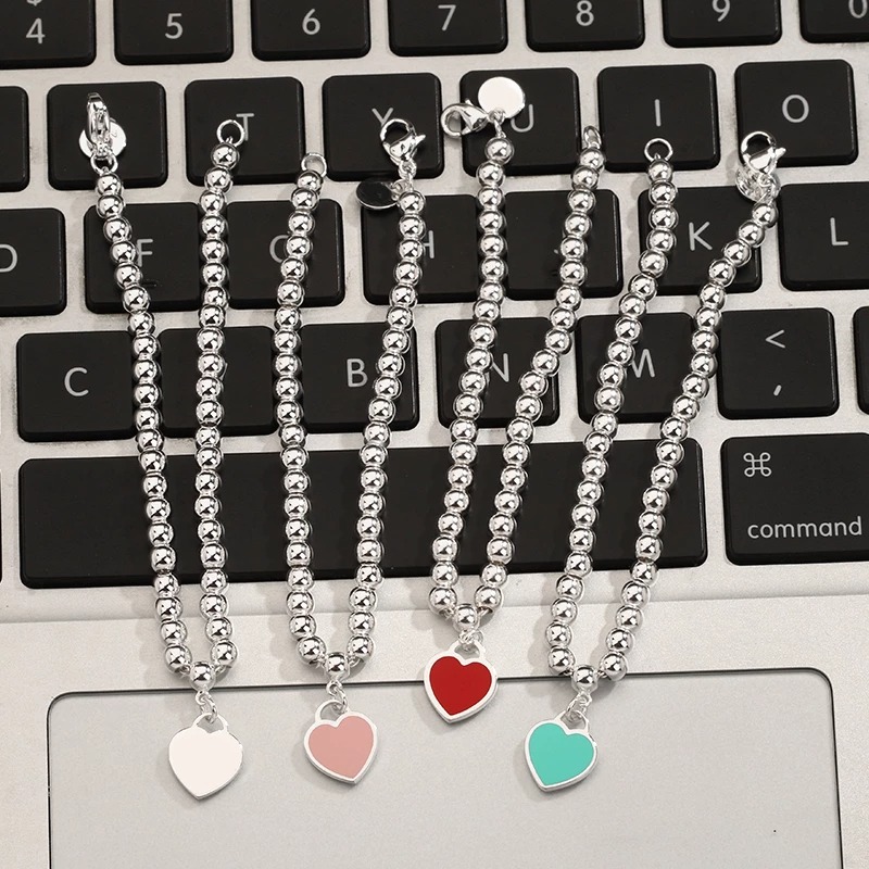 Fashion T Jewelry Women man beaded bracelet charm 925 silver Love enamel blue Heart charms Pulsera Bracelets lovers 4mm round ball chain Designer jewelry box gifts
Fashion T Jewelry Women man beaded bracelet charm 925 silver Love enamel blue Heart charms Pulsera Bracelets lovers 4mm round ball chain Designer jewelry box gifts