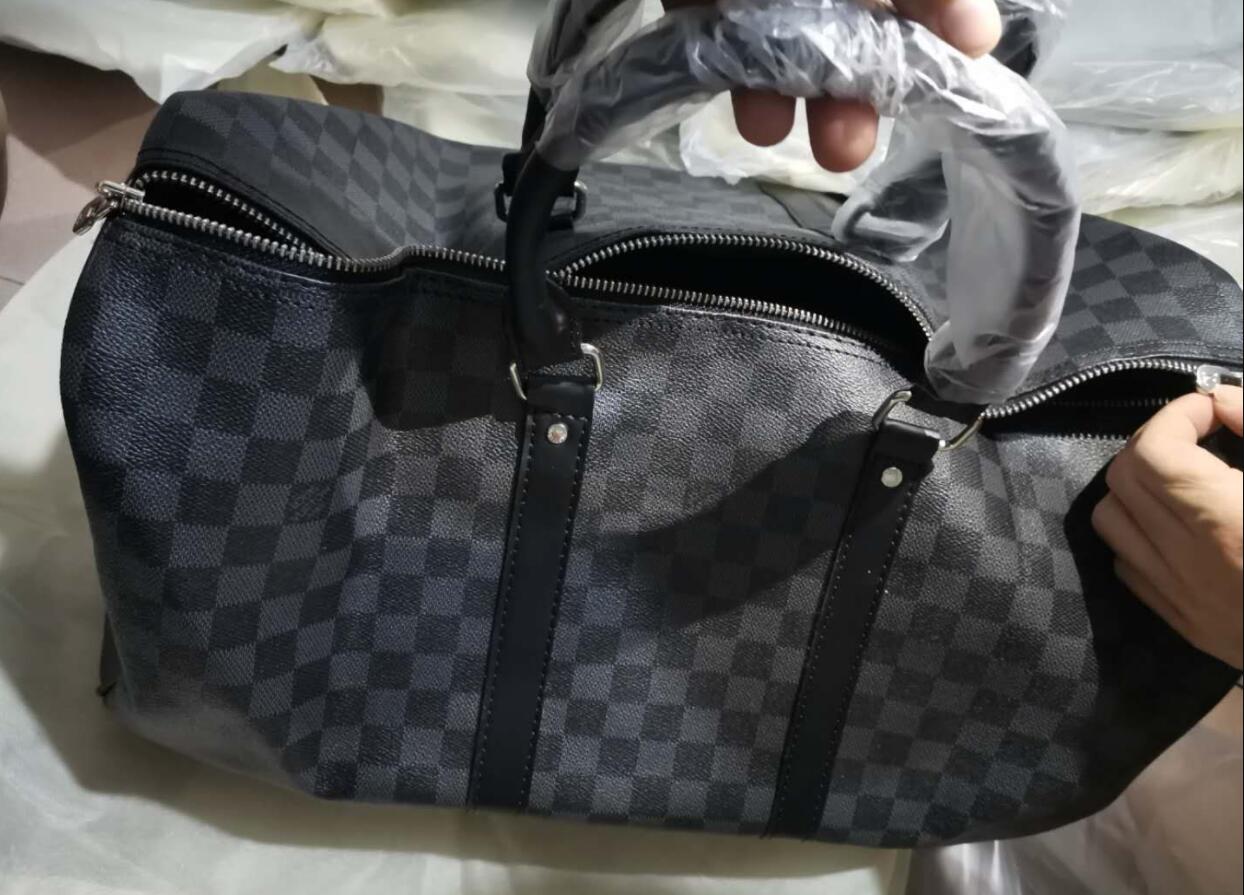 2022 Sport Duffel Bags Outdoor Packs Handbags Luxurys Designers Fashion Luggage Bag Women Leather Travel Handbag Man Tote, 123
2022 Sport Duffel Bags Outdoor Packs Handbags Luxurys Designers Fashion Luggage Bag Women Leather Travel Handbag Man Tote, 123