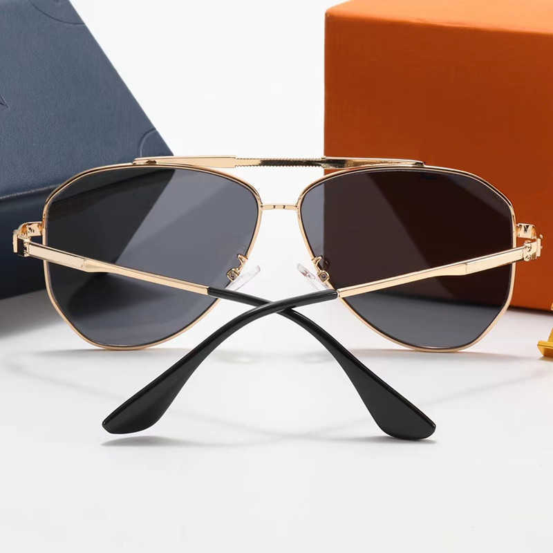Full Sunglasses Designer Frame Oval Top Fashion Aviator Sunglasses Men's Luxury Glasses Summer Outdoor Driving UV400 Highs Quality Goggles with Original 2023
Full Sunglasses Designer Frame Oval Top Fashion Aviator Sunglasses Men's Luxury Glasses Summer Outdoor Driving UV400 Highs Quality Goggles with Original 2023