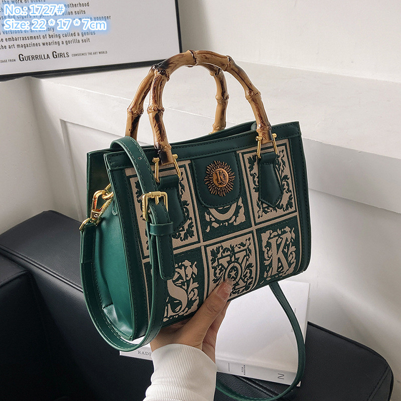 Wholesale factory shoulder bags 3 colors street trend letter handbag sweet little fresh embroidered tote bag exquisite retro color matching leather backpack