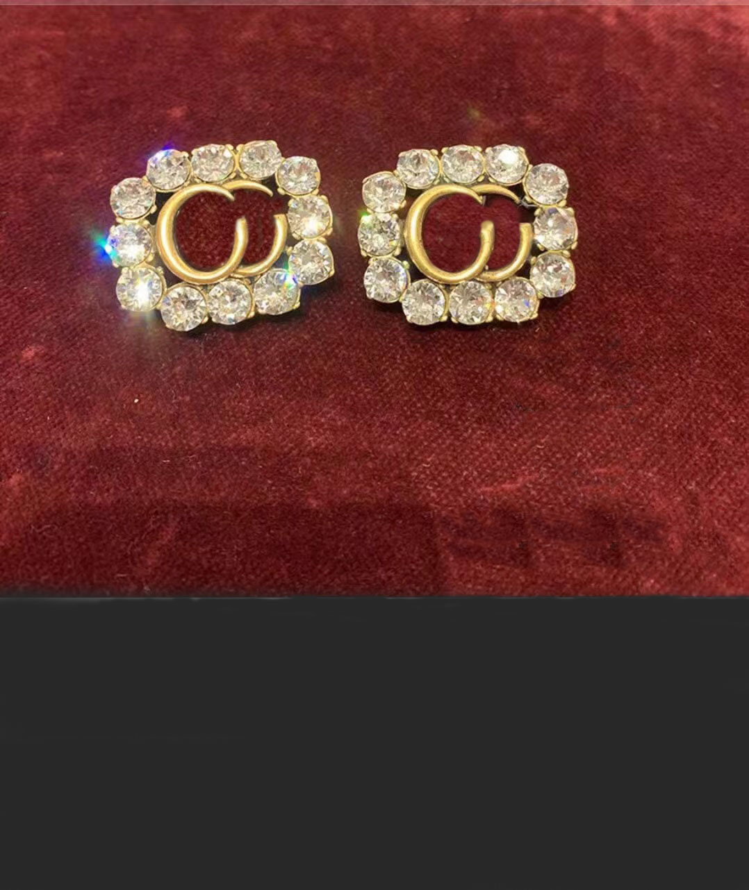 2022 New Stud Earrings Fashion Luxury Brand Designer Rhinestone Brass Letters Wedding Party Valentine's Day Christmas Gift Excellent Quality Ladies Earring
2022 New Stud Earrings Fashion Luxury Brand Designer Rhinestone Brass Letters Wedding Party Valentine's Day Christmas Gift Excellent Quality Ladies Earring