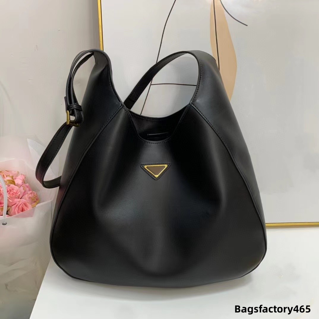 Womens Top Cowhide Cleo Designer Bags Classic Inside Lambskin Vintage Triangle Metal Badge Large Capacity Crossbody Outdoor Shoulder Suitcase Handbags 40x30x9CM, Black
Womens Top Cowhide Cleo Designer Bags Classic Inside Lambskin Vintage Triangle Metal Badge Large Capacity Crossbody Outdoor Shoulder Suitcase Handbags 40x30x9CM, Black