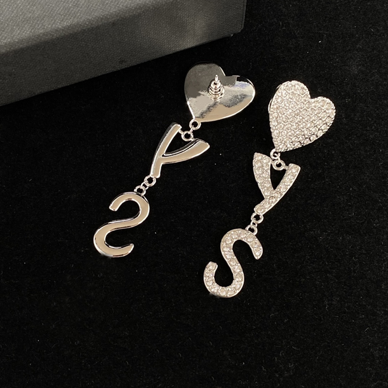 Brief Women Designers Stud Silver Letters Earring S925 Earrings Ear Stud 96cm Long Womens Designer Studs Metal Y 22111805