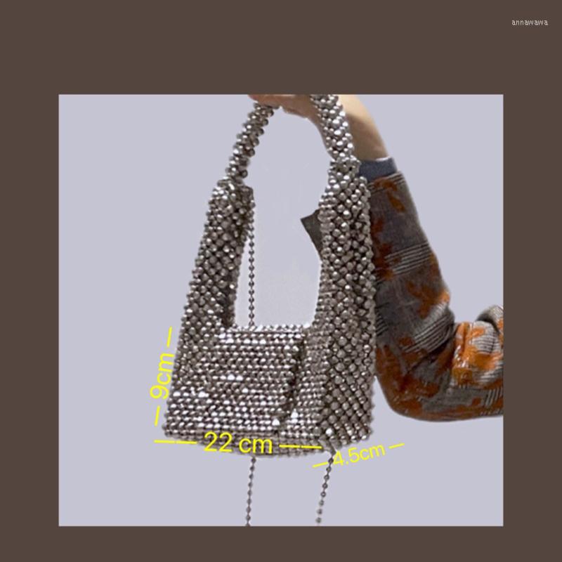 Evening Bags Original Design Silver Color Shoulder Bag High Sense Clutch Purse Imitation Metal Plating Handmade Glittering Beaded Women
Evening Bags Original Design Silver Color Shoulder Bag High Sense Clutch Purse Imitation Metal Plating Handmade Glittering Beaded Women