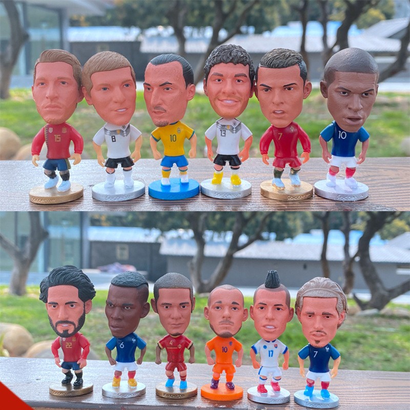 6-7cmCartoon Figures World fans around Portugal C Ronaldo Malmessi gift star figurine hand model2022
6-7cmCartoon Figures World fans around Portugal C Ronaldo Malmessi gift star figurine hand model2022