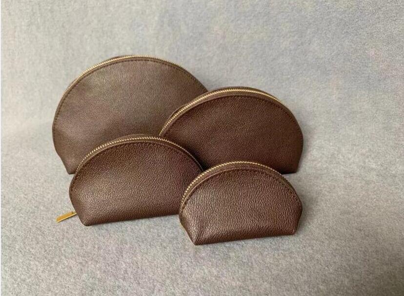 4pcs/set Women cosmetic bags famous makeup bag designer travel pouch make up bag ladies cluch purses organizador toiletry huyfj, Brown flower
4pcs/set Women cosmetic bags famous makeup bag designer travel pouch make up bag ladies cluch purses organizador toiletry huyfj, Brown flower