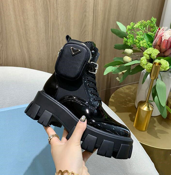 Martin Boots Short Boot Women's P Thick Bottom Pocket Motorcycle Boots 2022 Locomotive Gear Bottoms Black Shiny Matte Genuine Leather Shoes 35-41, Blak matte
Martin Boots Short Boot Women's P Thick Bottom Pocket Motorcycle Boots 2022 Locomotive Gear Bottoms Black Shiny Matte Genuine Leather Shoes 35-41, Blak matte