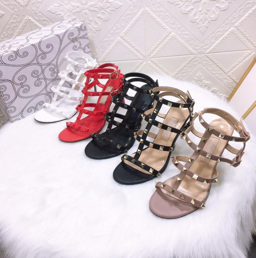 Designer Women's Sandals Rivets Stiletto High Heels Party Shoes Women Leather Spring Summer 5 Colors Slippers Ladies Sexy T-Strap Sandal With Box
Designer Women's Sandals Rivets Stiletto High Heels Party Shoes Women Leather Spring Summer 5 Colors Slippers Ladies Sexy T-Strap Sandal With Box