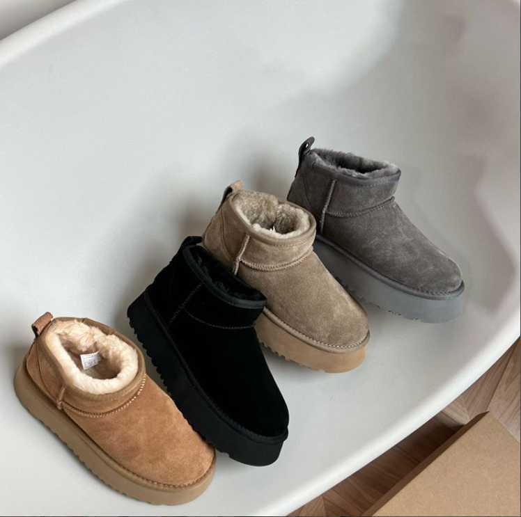 Boots Ultra Mini Platform Boot Designer Woman Winter Ankle Australia Snow Thick Bottom Real Leather Warm Fluffy Booties With Fur uggitys sdfsd, Grey
Boots Ultra Mini Platform Boot Designer Woman Winter Ankle Australia Snow Thick Bottom Real Leather Warm Fluffy Booties With Fur uggitys sdfsd, Grey