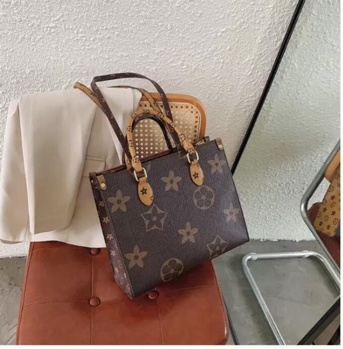 2022 new FASHION ONTHEGO GM MM M44925 WOMEN luxurys designers bags genuine leather Handbags messenger crossbody shoulder bag Totes Wallet shoppingbag, 123
2022 new FASHION ONTHEGO GM MM M44925 WOMEN luxurys designers bags genuine leather Handbags messenger crossbody shoulder bag Totes Wallet shoppingbag, 123