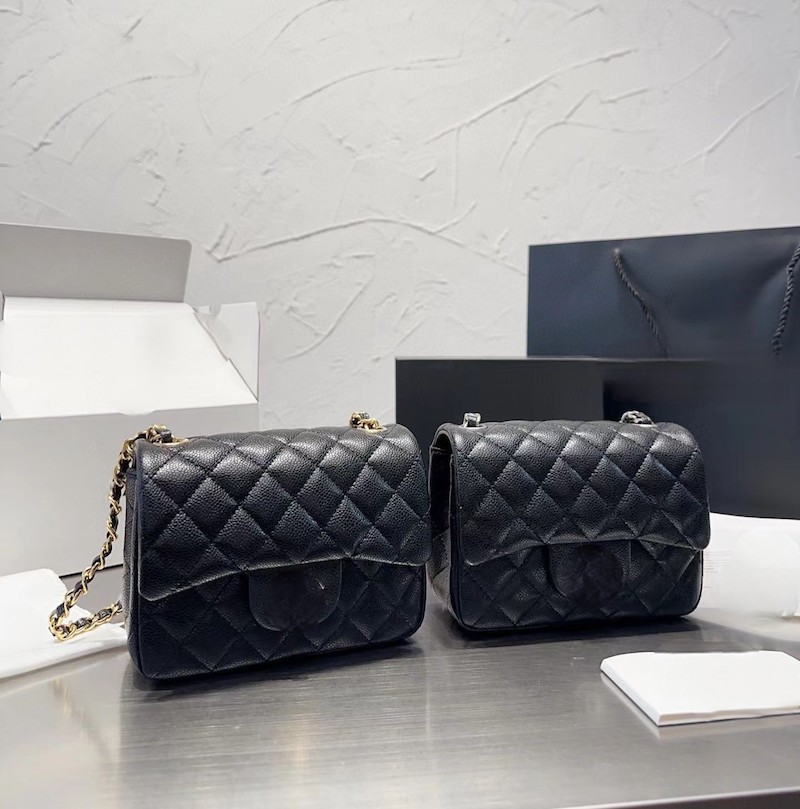 Woman Crossbody Bag Small Shoulder Bag Designer Bag Handbag Fashion Messenger Bag Mini Bag Classic Quilted Cf Flap Caviar Sheepskin Leather Womans Vintage Bags, Pink sheepskin
Woman Crossbody Bag Small Shoulder Bag Designer Bag Handbag Fashion Messenger Bag Mini Bag Classic Quilted Cf Flap Caviar Sheepskin Leather Womans Vintage Bags, Pink sheepskin
