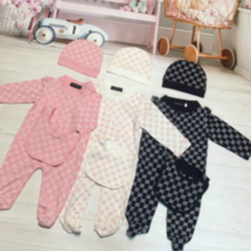 100%cotton kids designer Romper baby boy girl Long sleeve cotton clothes newborn one-piece onesies luxur letter Jumpsuits bib hat 3pc