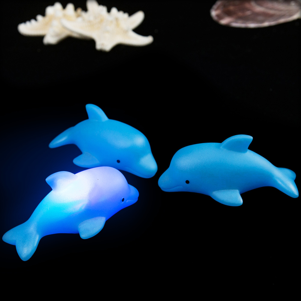 Bath Toys Baby Dolphin Light Up Toy Kids Water LED Glowing toddler toys Luminous Beach Pool Shower Game for Children Gifts 221118