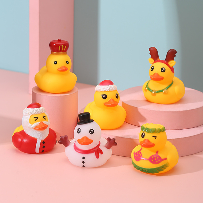 Bath Toys Christmas Gift Rubber Duck Baby Indoor room Tub Outdoor Beach Pool Water Park Waterfloating Kids 221118