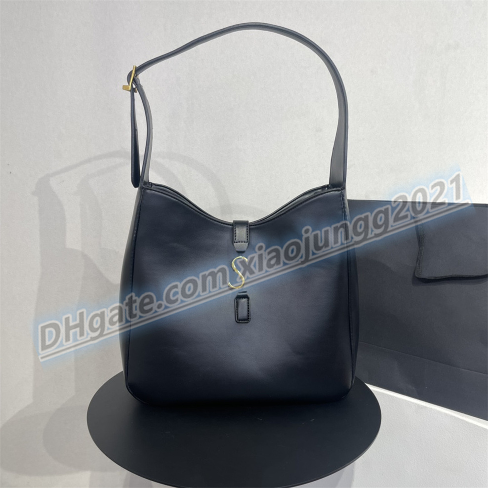 TopQuality Genuine leather handbags Bags Luxury Designer Fashion Women CrossBody purse Clutch shoulder bags Totes Classic big shopping bags wallets Beach Bags, White
TopQuality Genuine leather handbags Bags Luxury Designer Fashion Women CrossBody purse Clutch shoulder bags Totes Classic big shopping bags wallets Beach Bags, White