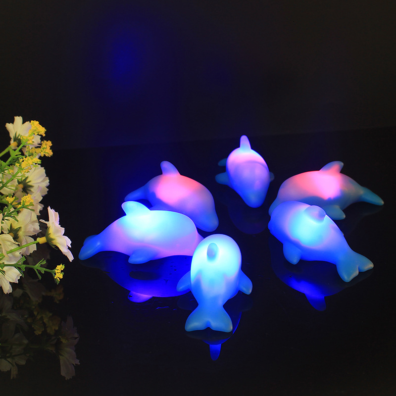 Bath Toys Baby Dolphin Light Up Toy Kids Water LED Glowing toddler toys Luminous Beach Pool Shower Game for Children Gifts 221118