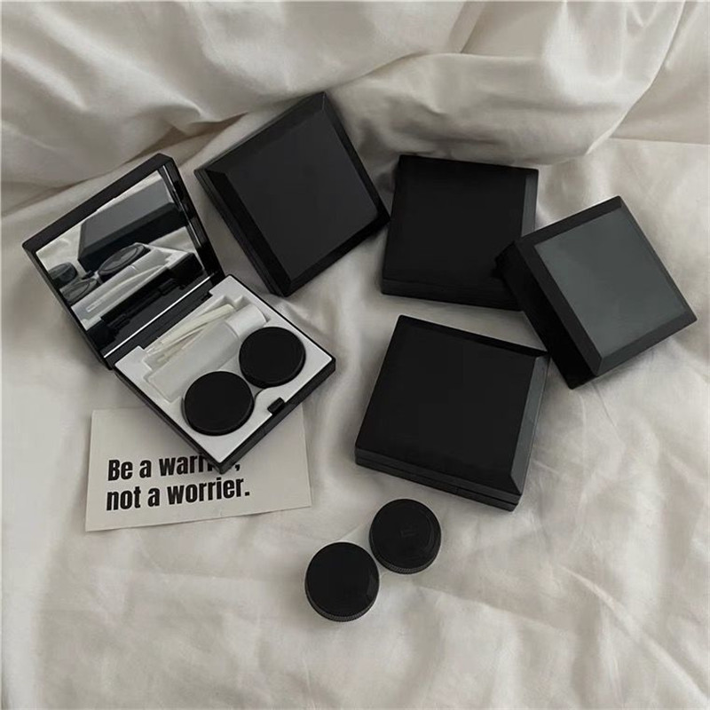 Lens Clothes Black Elegant Container Women Ins DIY Contacts Case Men Color Contact es Storage Box Portable Travel Set 221119
Lens Clothes Black Elegant Container Women Ins DIY Contacts Case Men Color Contact es Storage Box Portable Travel Set 221119