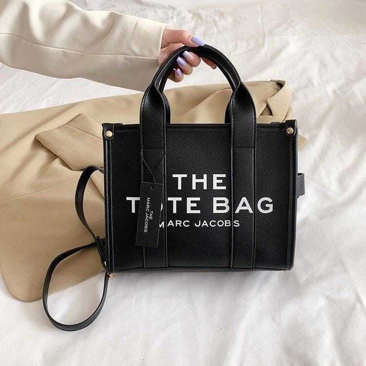 Famous Designers Bags The Tote Bag Fashion Luxury Women Crossbody Purse Multi Pochette Handbags PU Leather Purses Shoulder Casual Square, Rose red
Famous Designers Bags The Tote Bag Fashion Luxury Women Crossbody Purse Multi Pochette Handbags PU Leather Purses Shoulder Casual Square, Rose red