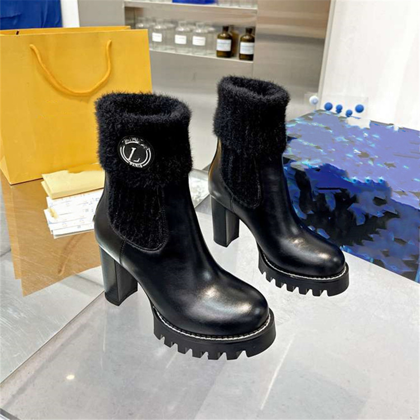 Fashion Designer Women Boots Louiseity High Heels Knight Martin Leather Wool Winter Warm Black Party Wedding Flat Shoe Viutonity 04-022
Fashion Designer Women Boots Louiseity High Heels Knight Martin Leather Wool Winter Warm Black Party Wedding Flat Shoe Viutonity 04-022