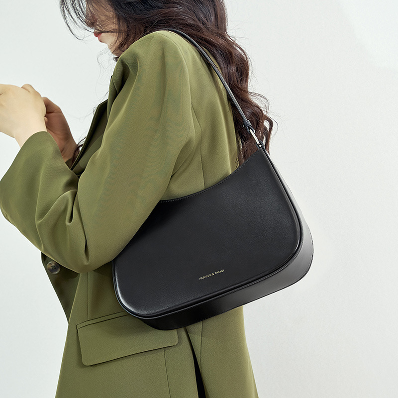 Women Inclined Shoulder Bags Fashion casual Womens Bag Small Handbag Totes High-capacity Genuine leather Large volume wholesale Girl Mobile Phone Bag Black 2035
Women Inclined Shoulder Bags Fashion casual Womens Bag Small Handbag Totes High-capacity Genuine leather Large volume wholesale Girl Mobile Phone Bag Black 2035