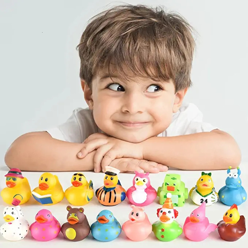 Bath Toys 5 100pcs Rubber Duck Kids And Toddler Toy Birthday Baby Shower School Classroom Gift Summer Beach Pool Activity 221118