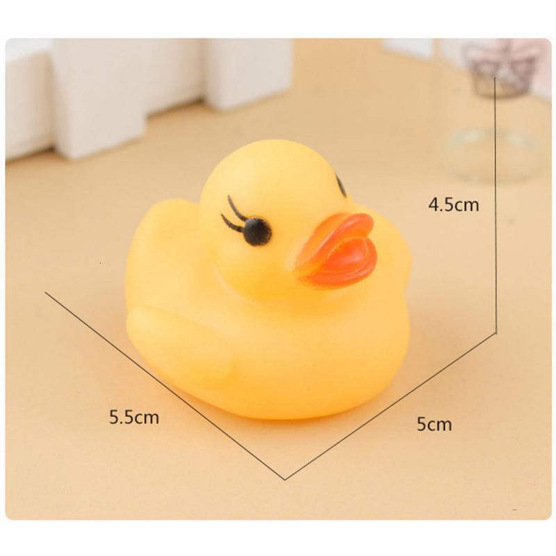 Bath Toys LED Water Sensor Luminous Duck Floating In Colorful Holiday Gift 221118