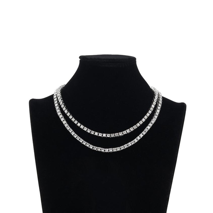 Mens Hip Hop Iced Out Tennis Chains Bling Luxurious Jewelry Sterling Silver 1 Row 5mm Diamond Necklace Fashion 8 16 18 20 22 24 30 inch2538
Mens Hip Hop Iced Out Tennis Chains Bling Luxurious Jewelry Sterling Silver 1 Row 5mm Diamond Necklace Fashion 8 16 18 20 22 24 30 inch2538