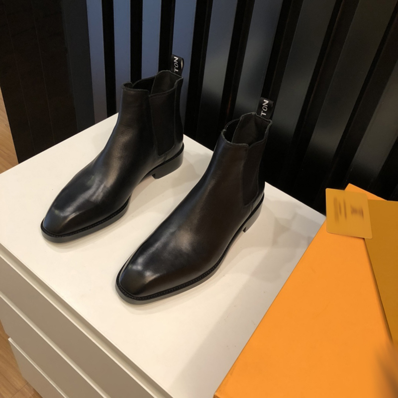 2023 Man Luxury Designer clssicloo Snow Boots Casual Sheepskin Shoe Half Ankle Boot Leather Laureate Flat Soft Winter Warm Brown Black Plush Keep Warm -H191, Picture color
2023 Man Luxury Designer clssicloo Snow Boots Casual Sheepskin Shoe Half Ankle Boot Leather Laureate Flat Soft Winter Warm Brown Black Plush Keep Warm -H191, Picture color