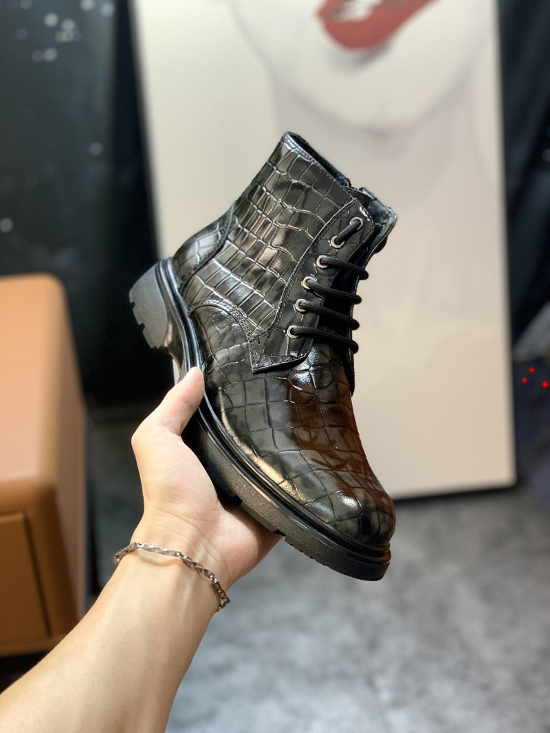 2023 Man Luxury Designer clssicloo Snow Boots Casual Sheepskin Shoe Half Ankle Boot Leather Laureate Flat Soft Winter Warm Brown Black Plush Keep Warm -H185, Picture color
2023 Man Luxury Designer clssicloo Snow Boots Casual Sheepskin Shoe Half Ankle Boot Leather Laureate Flat Soft Winter Warm Brown Black Plush Keep Warm -H185, Picture color