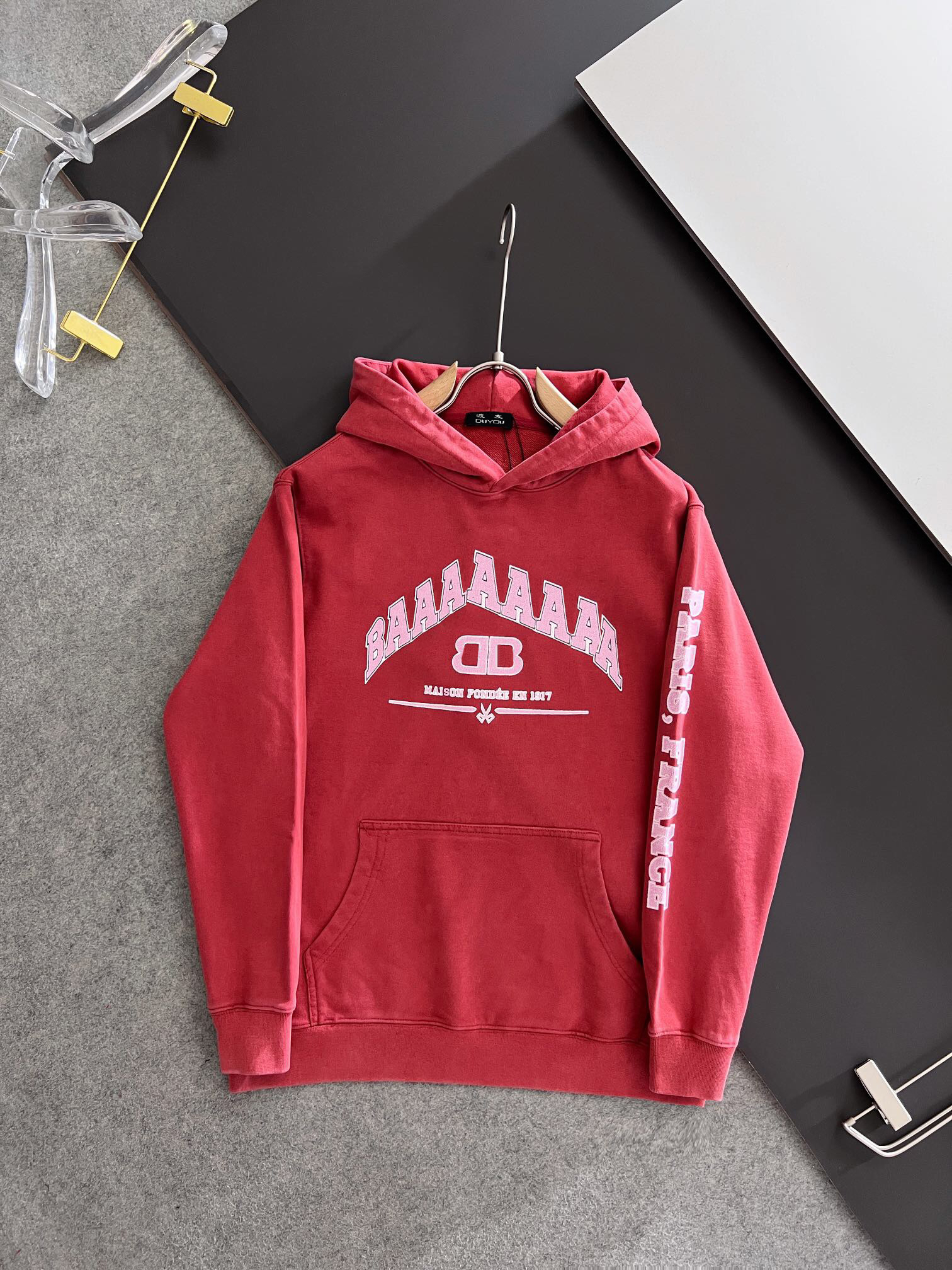 DUYOU MAISON Loose Hoodies Luxury Designer Men Hoody Women Sweatshirts Combed Cotton Crack Print Sueter Hombre Heather Pullover Hoodies for Man DY030, As picture
DUYOU MAISON Loose Hoodies Luxury Designer Men Hoody Women Sweatshirts Combed Cotton Crack Print Sueter Hombre Heather Pullover Hoodies for Man DY030, As picture