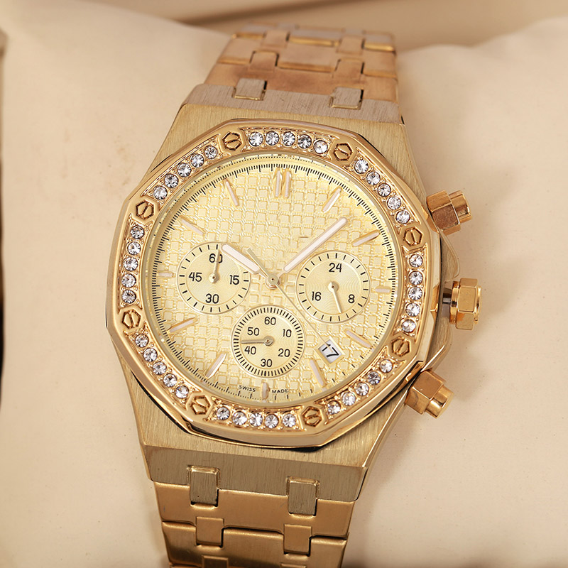 Quartz automatic Watch 42mm stainless steel diamond bezel waterproof gold watch Mond luxury
Quartz automatic Watch 42mm stainless steel diamond bezel waterproof gold watch Mond luxury