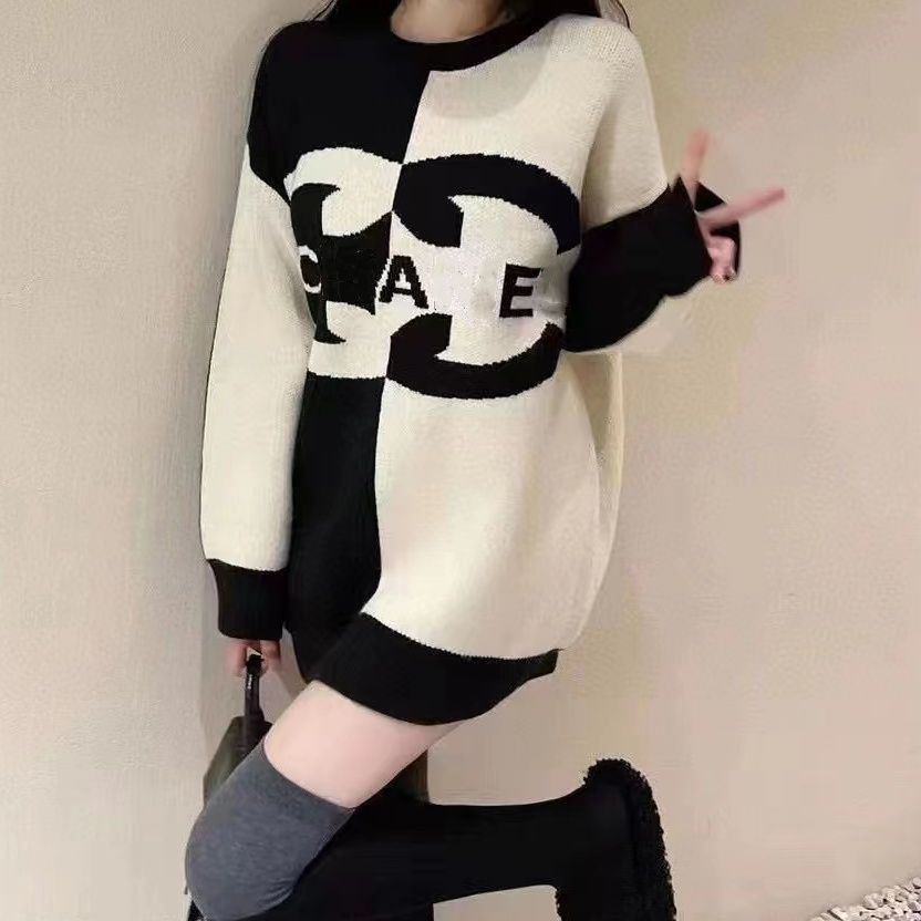 Chane Women's Sweat… - image