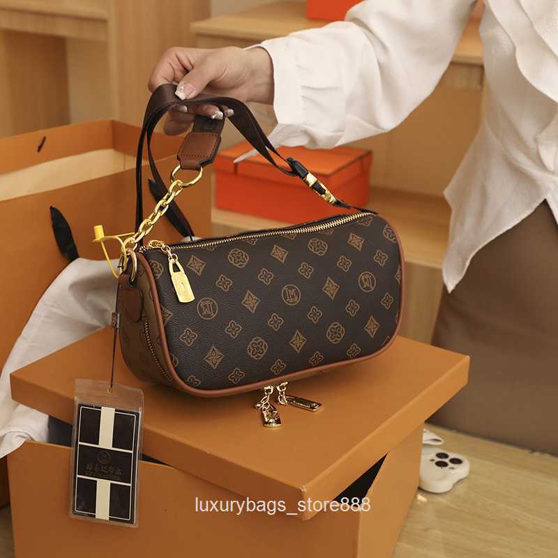 Store Clearance Wholesale Design Bags 95% Off Women 2023 New Fashion Armpit High Level Sense Net Red Temperament One Shoulder Messenger Small Square, Coffee
Store Clearance Wholesale Design Bags 95% Off Women 2023 New Fashion Armpit High Level Sense Net Red Temperament One Shoulder Messenger Small Square, Coffee
