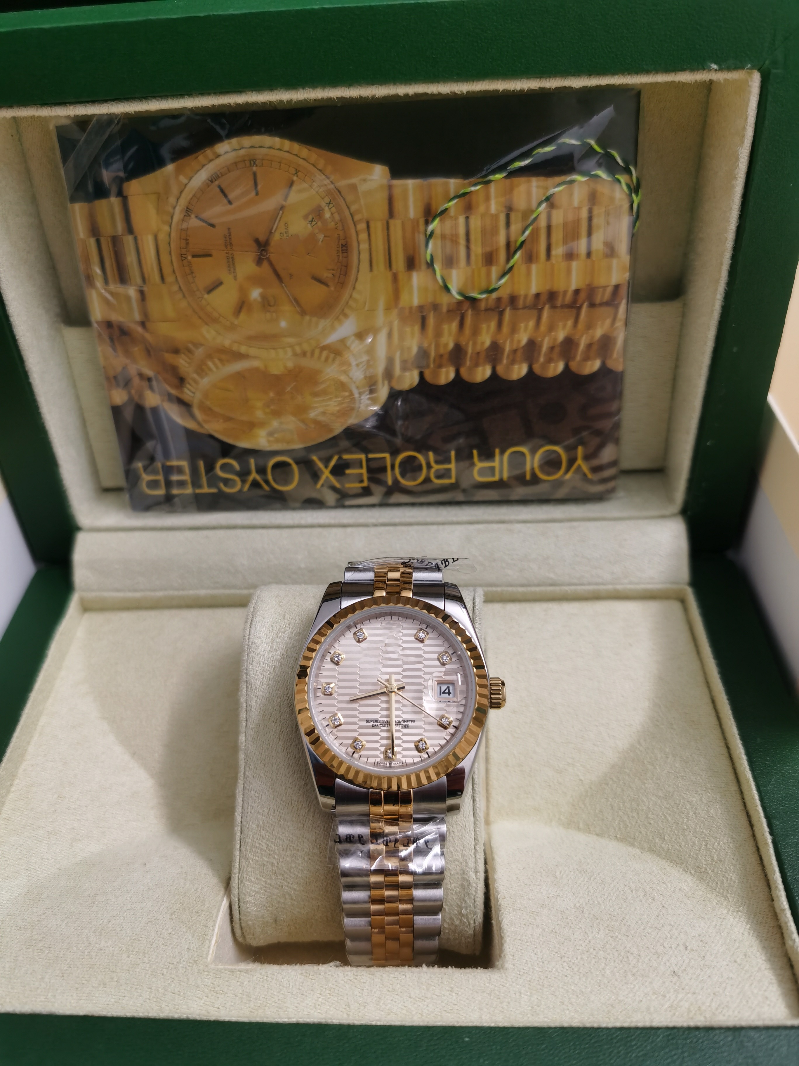 Movement Mens Automatic Mechanical Watches 36/41MM Full Stainless steel Luminous Waterproof Women Watch Couples Style Classic Wristwatches, 41mm original box+watch
Movement Mens Automatic Mechanical Watches 36/41MM Full Stainless steel Luminous Waterproof Women Watch Couples Style Classic Wristwatches, 41mm original box+watch
