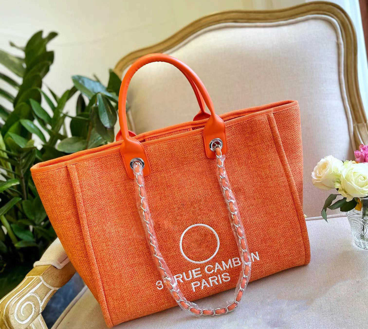 Evening Fashion 2022 luxury handbags Womens Women Beach Designer bags Cross Body Handbag Shoulder Bag Large Capacity embroidered, Bubble bag
Evening Fashion 2022 luxury handbags Womens Women Beach Designer bags Cross Body Handbag Shoulder Bag Large Capacity embroidered, Bubble bag