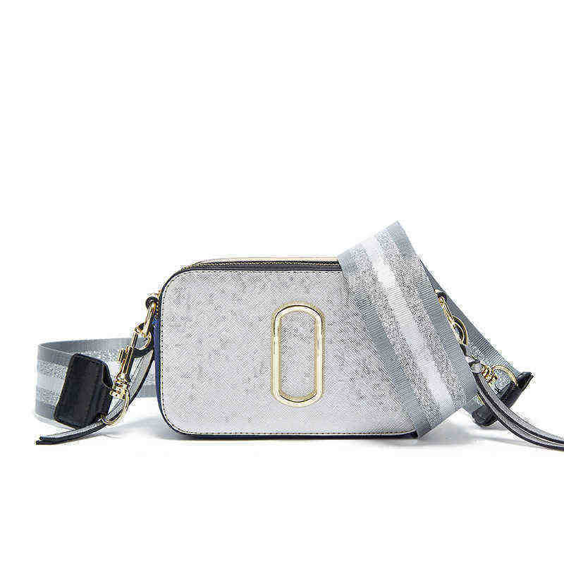 Shoulder Bags marc handBags Designer Bags Women Simple Wide Shoulder S Matching Small Square J Crossbody Camera Bags 220519 1106, New lake blue
Shoulder Bags marc handBags Designer Bags Women Simple Wide Shoulder S Matching Small Square J Crossbody Camera Bags 220519 1106, New lake blue