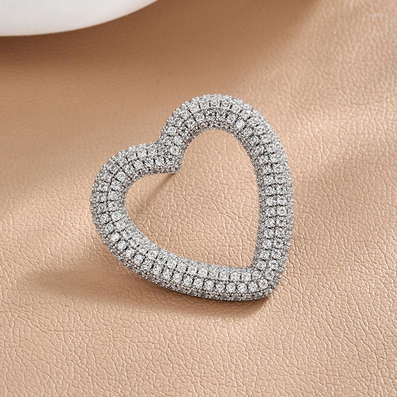 Dangle Earrings Light Luxury Fashion S925 Silver Needle Full Of Hollow Big Heart-shaped Korean
Dangle Earrings Light Luxury Fashion S925 Silver Needle Full Of Hollow Big Heart-shaped Korean