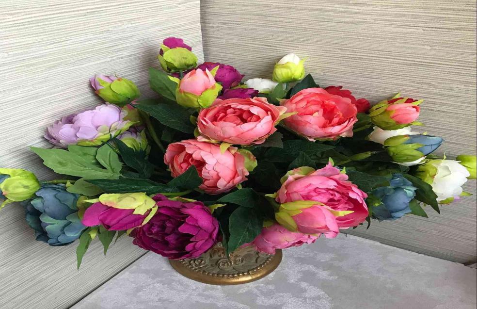 Wedding Party Decors 3 Heads Fake Silk Flowers Peony Artificial Flowers Pink Blue Peonies Bridal Home Garden Decoratiion Y0728
Wedding Party Decors 3 Heads Fake Silk Flowers Peony Artificial Flowers Pink Blue Peonies Bridal Home Garden Decoratiion Y0728