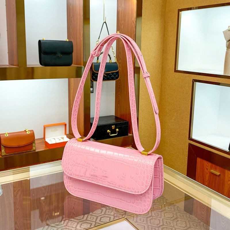 Women's Luxury Designer Shoulder Bags Tote 2023 New Axils Multi-color Light Luxury High Sense Shoulder Small Square Crossbody Bag Factory Direct Sales, Wine red
Women's Luxury Designer Shoulder Bags Tote 2023 New Axils Multi-color Light Luxury High Sense Shoulder Small Square Crossbody Bag Factory Direct Sales, Wine red