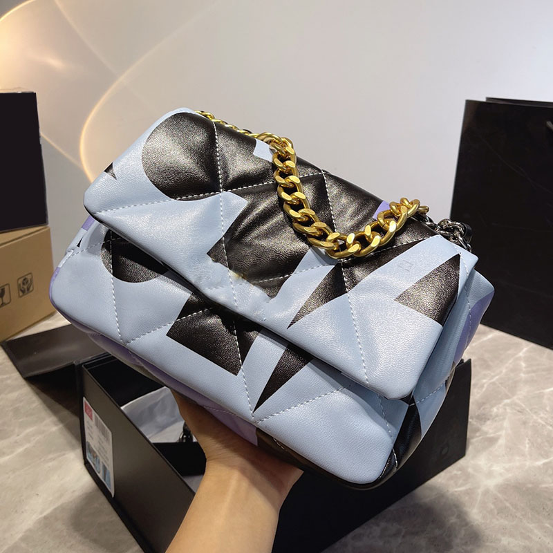 Womens Classic 19 Medium Flap Printing Bags Real Leather Chain Handle Totes Two-tone Crossbody Shoulder Purse Large Capacity Designer Handbags 25X16CM, Box
Womens Classic 19 Medium Flap Printing Bags Real Leather Chain Handle Totes Two-tone Crossbody Shoulder Purse Large Capacity Designer Handbags 25X16CM, Box