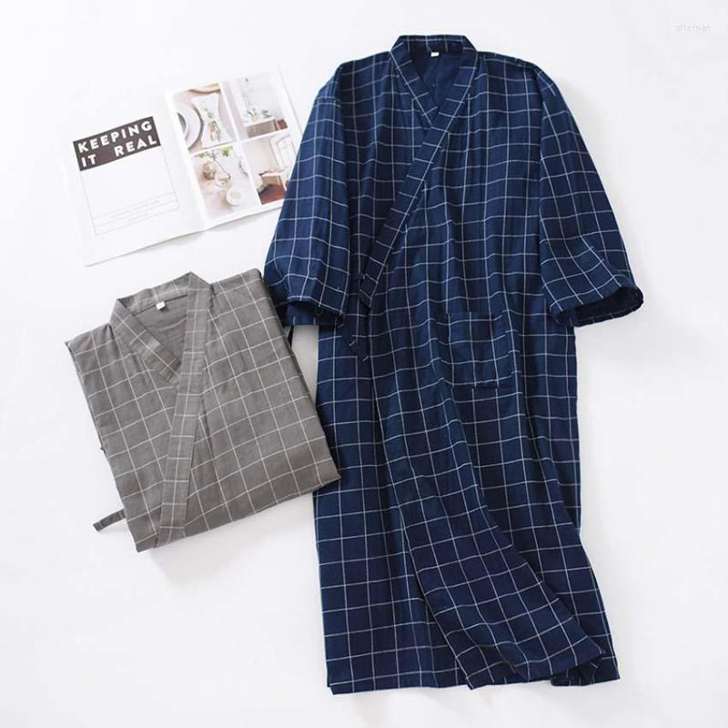 Men's Sleepwear Japanese Kimono Nightgown Cotton Double Layer Crepe Cloth Moisture Wicking Yukata Men Pajamas Home Service Neutral Bathrobe, Color2
Men's Sleepwear Japanese Kimono Nightgown Cotton Double Layer Crepe Cloth Moisture Wicking Yukata Men Pajamas Home Service Neutral Bathrobe, Color2
