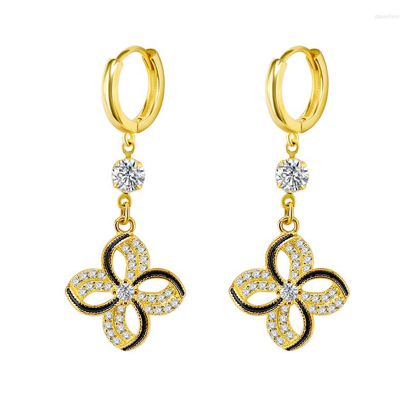 Dangle Earrings 925 Silver Ear Buckle Windmill Flowers Pendant Hoop Women Luxurious Crystal Earring Wedding Anniversary Party Jewelry
Dangle Earrings 925 Silver Ear Buckle Windmill Flowers Pendant Hoop Women Luxurious Crystal Earring Wedding Anniversary Party Jewelry