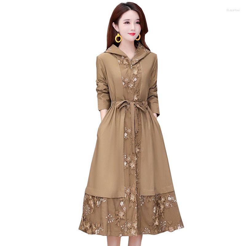 Women's Trench Coats Hooded Plus Size 5XL Long Women 2022 Spring Autumn Windbreaker High-end Embroidery Lace Stitching Slim Lady Coat F020, Khaki
Women's Trench Coats Hooded Plus Size 5XL Long Women 2022 Spring Autumn Windbreaker High-end Embroidery Lace Stitching Slim Lady Coat F020, Khaki