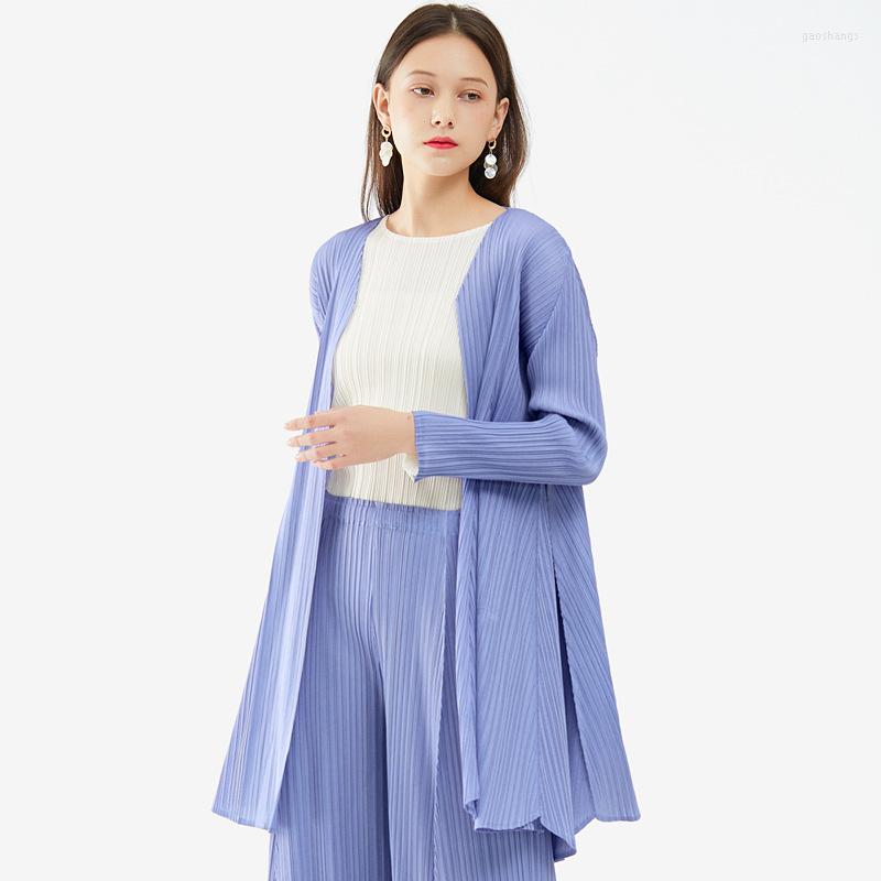 Women's Trench Coats Miyake Pleated Cardigan Tops Jackte Fall 2022 Winter Korean Fashion Basic Stitching Comfortable Loose Long, Black
Women's Trench Coats Miyake Pleated Cardigan Tops Jackte Fall 2022 Winter Korean Fashion Basic Stitching Comfortable Loose Long, Black