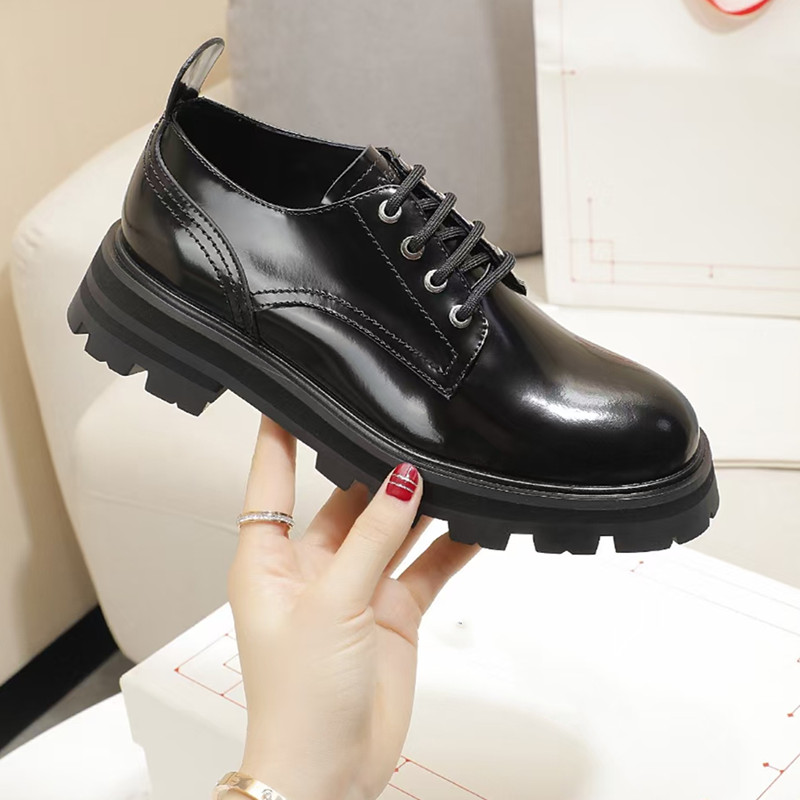 Fashion shoes & accessories leather anti-platform sports brand famous brand lace-up casual women's black motor vehicle work dance wome's wear, As pic
Fashion shoes & accessories leather anti-platform sports brand famous brand lace-up casual women's black motor vehicle work dance wome's wear, As pic