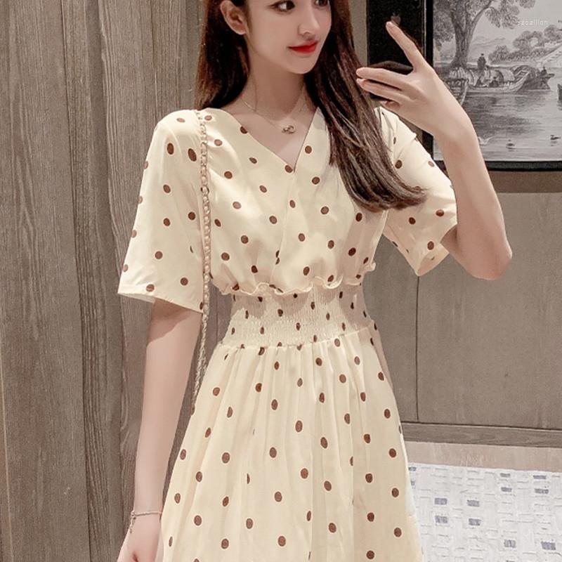 Party Dresses 2022 Elegant Polka Dot Chiffon Dress Women' Clothing Summer Waist Slim Sweet V-neck Pleated D38, Apricot
Party Dresses 2022 Elegant Polka Dot Chiffon Dress Women' Clothing Summer Waist Slim Sweet V-neck Pleated D38, Apricot